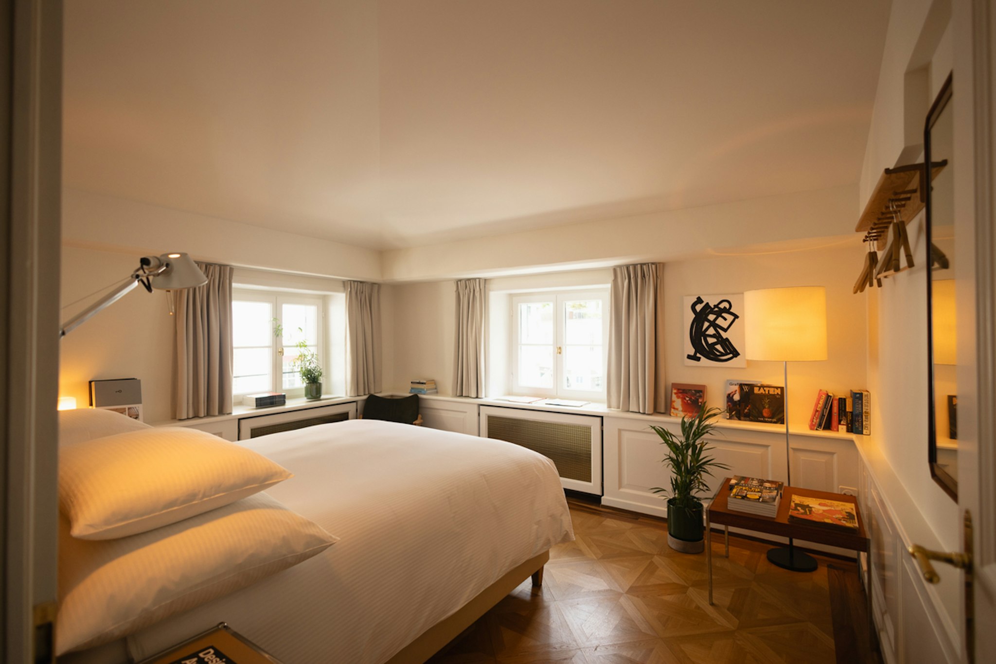 Widder Hotel 30/92