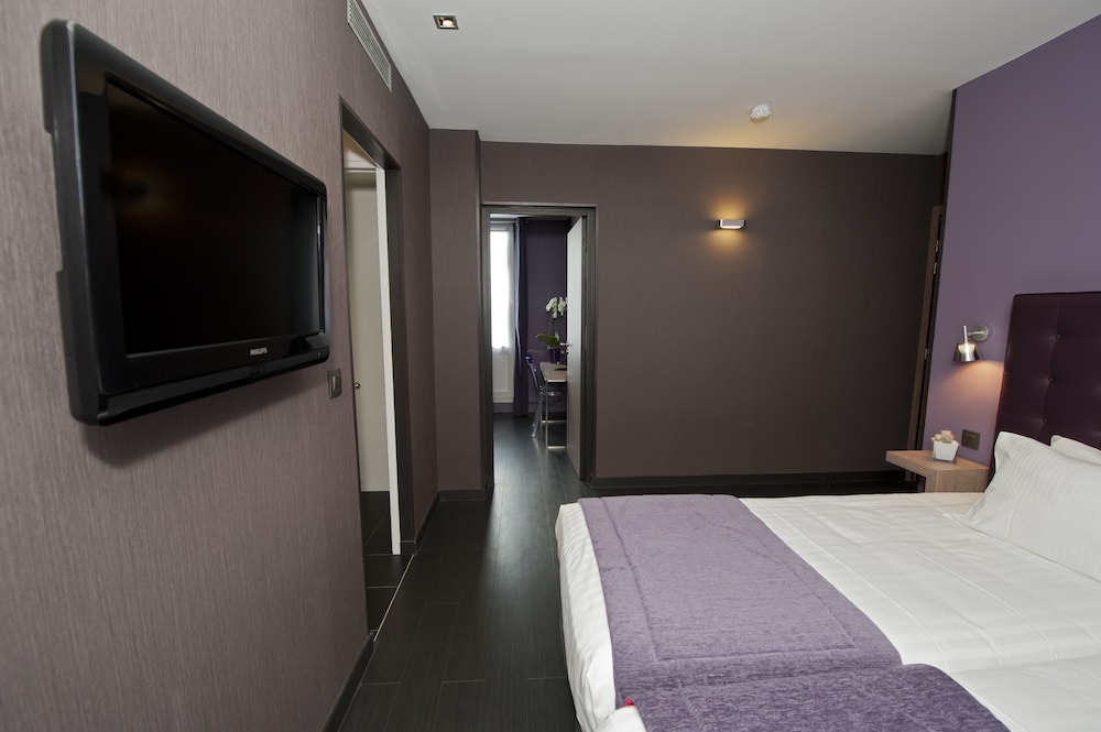 Hotel Saint Charles Paris 7/26