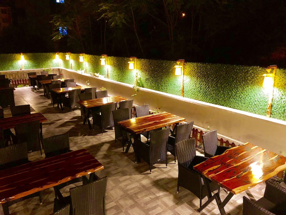 Kehribar Otel & Cafe Restaurant 46/50