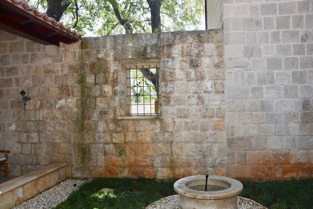 Villa Tereza 18/61