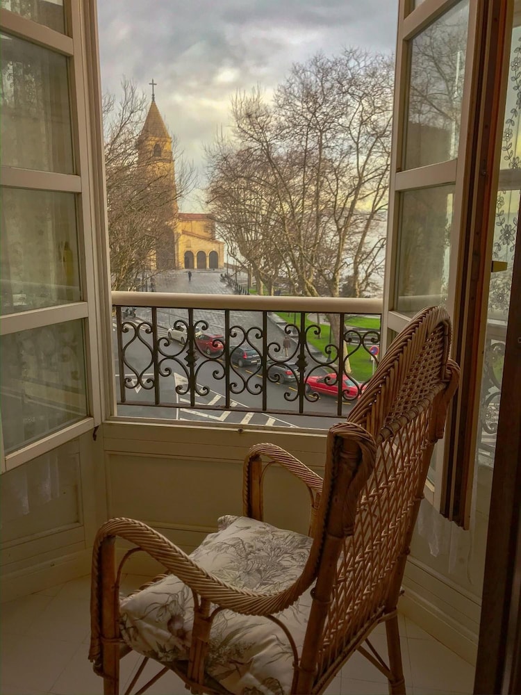 Hotel Asturias 18/31