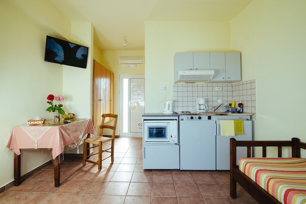 Kalithea Apartments Crete 12/24