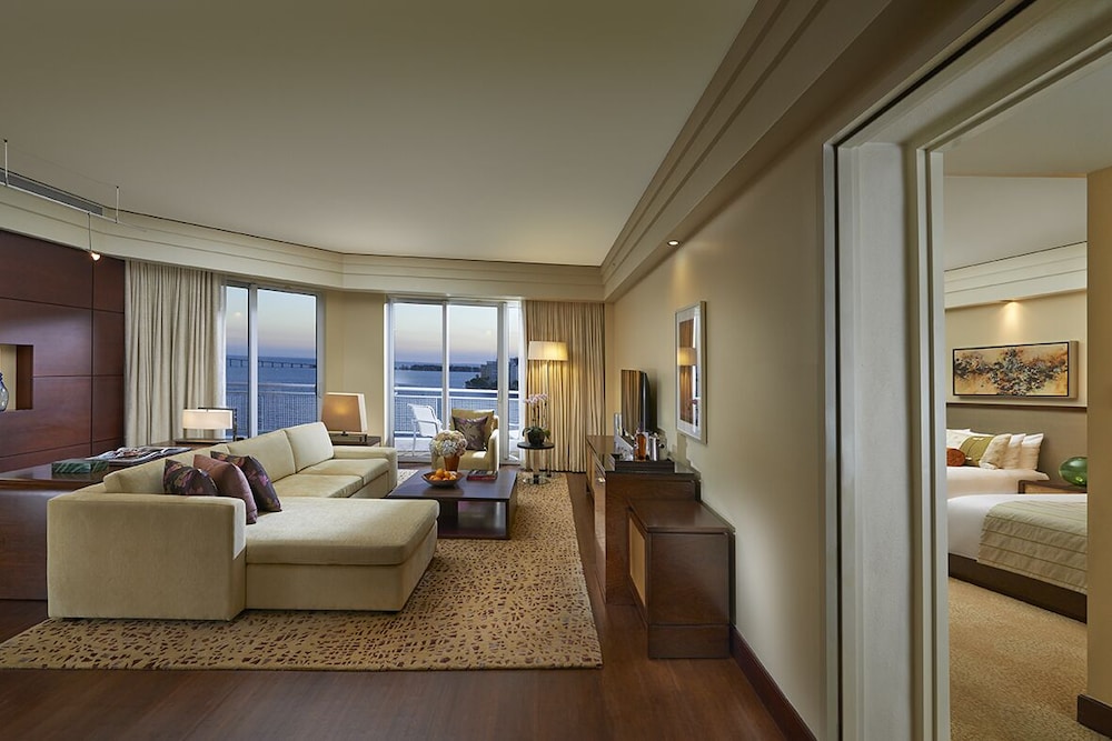 Mandarin Oriental Miami 29/44