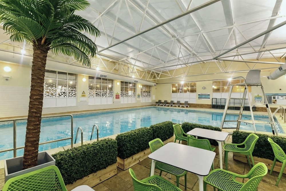 Ilfracombe Holiday Park 45/76