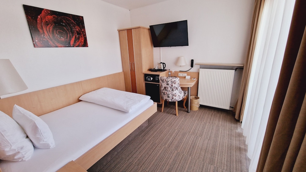 Hotel Garni Metzingen 27/49