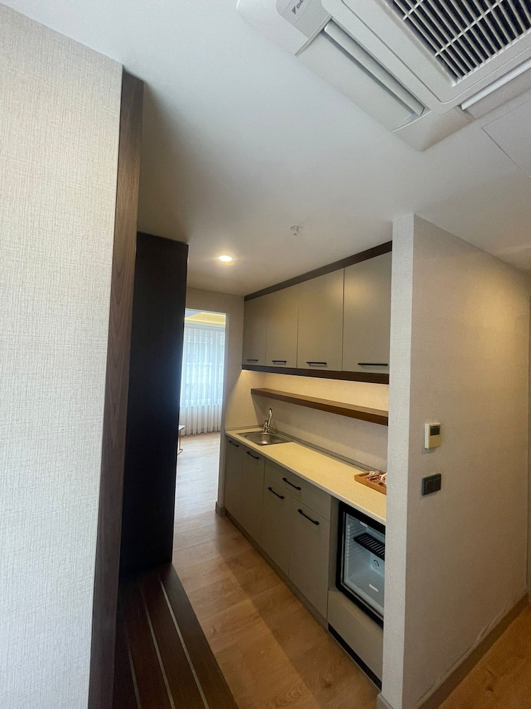 Nevi Hotel & Suites Istanbul Taksim 25/37