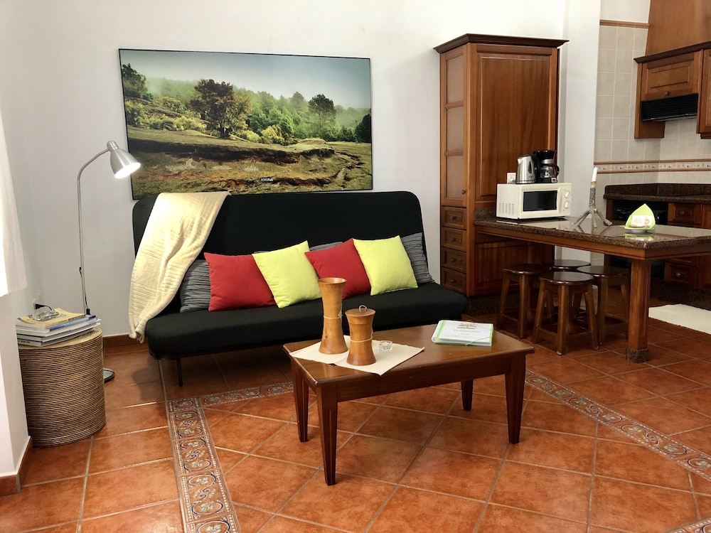 Apartamentos Los Verodes 32/50