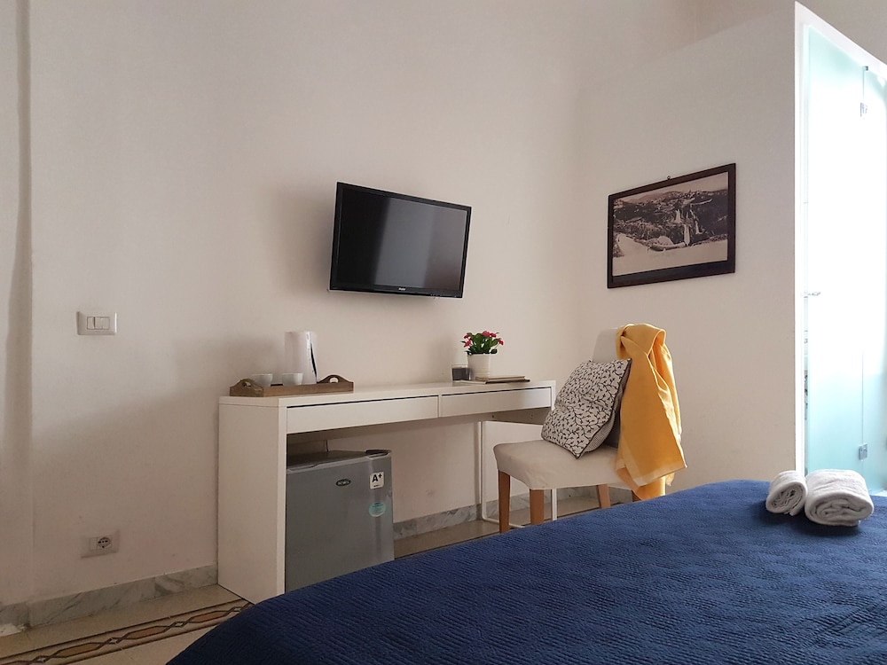 A Casa Boschi Near Vatican Deluxe Junior Suite 63/70