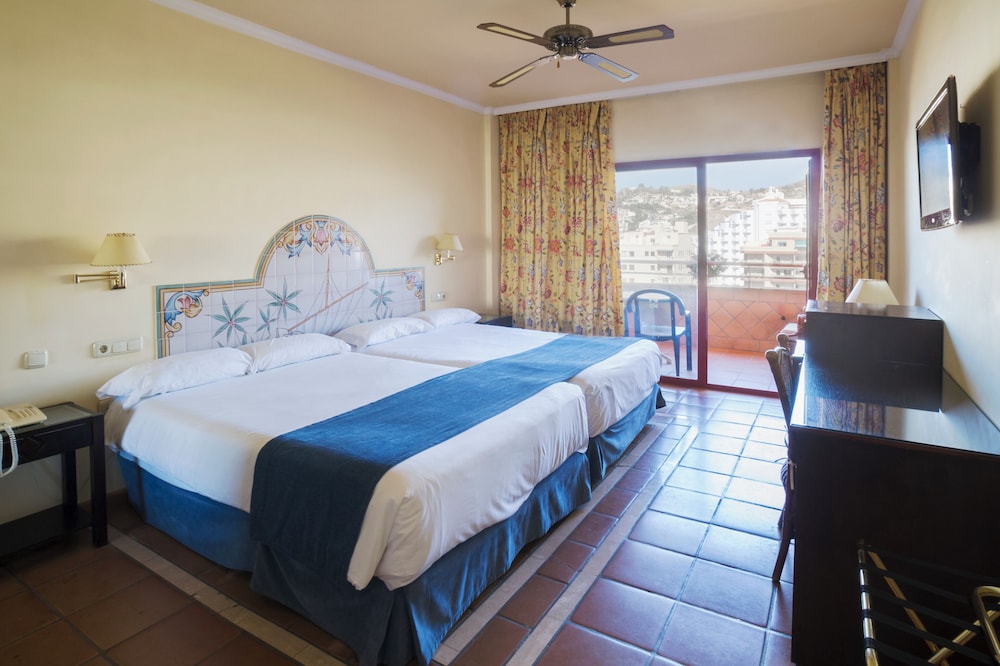 Hotel Ibersol Almunecar Beach and Spa 27/67