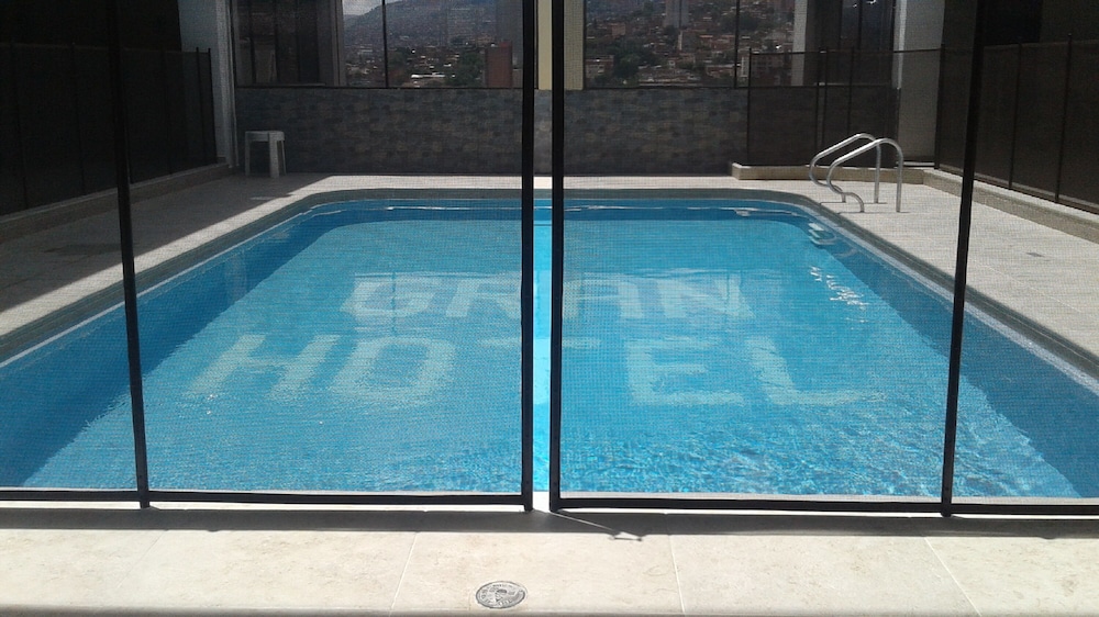 Gran Hotel 26/53