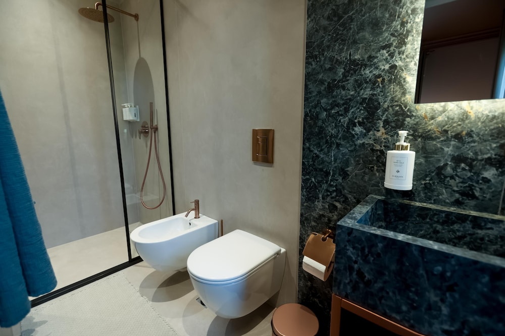Padam Boutique Hotel 50/55