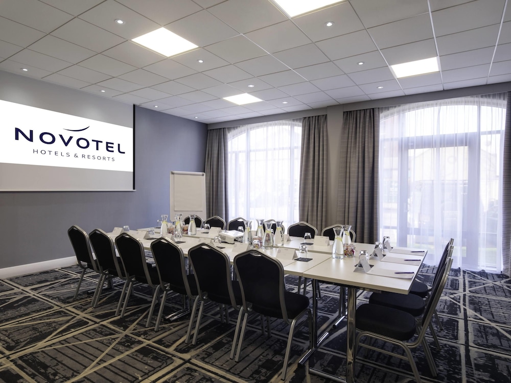 Novotel Ipswich 53/65