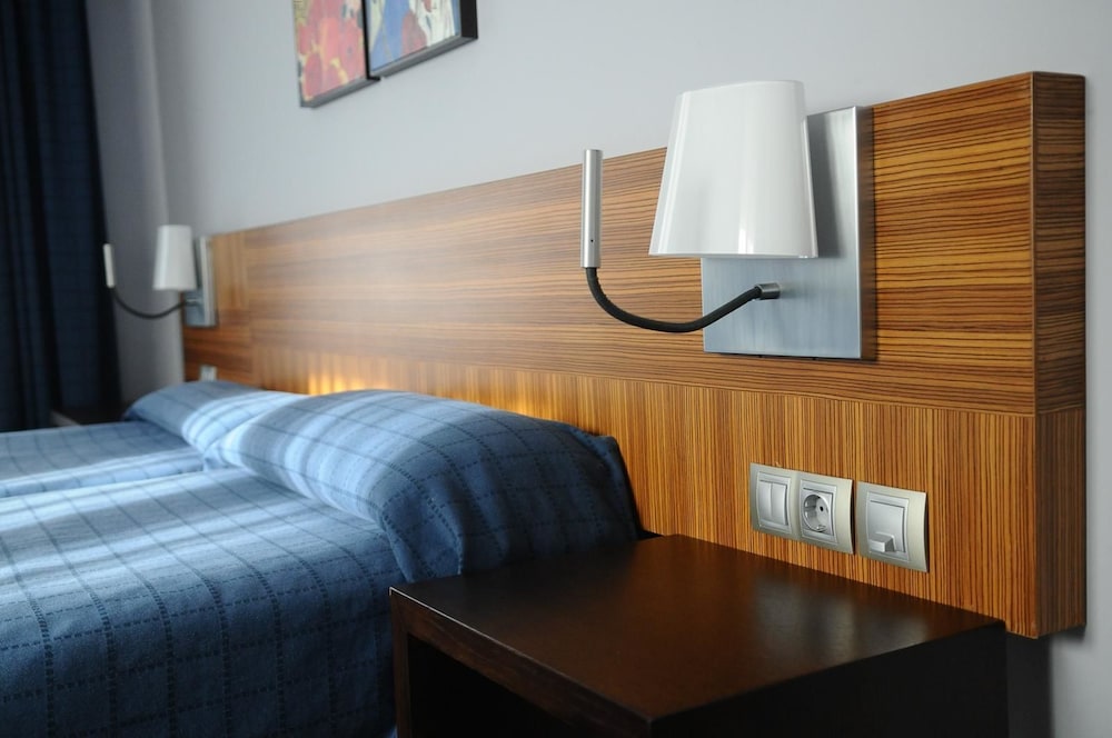 Apartamentos Noray 2/12