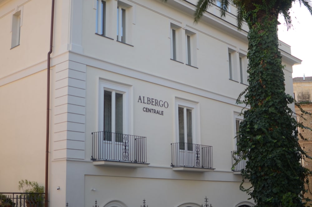 Albergo Centrale 3/54