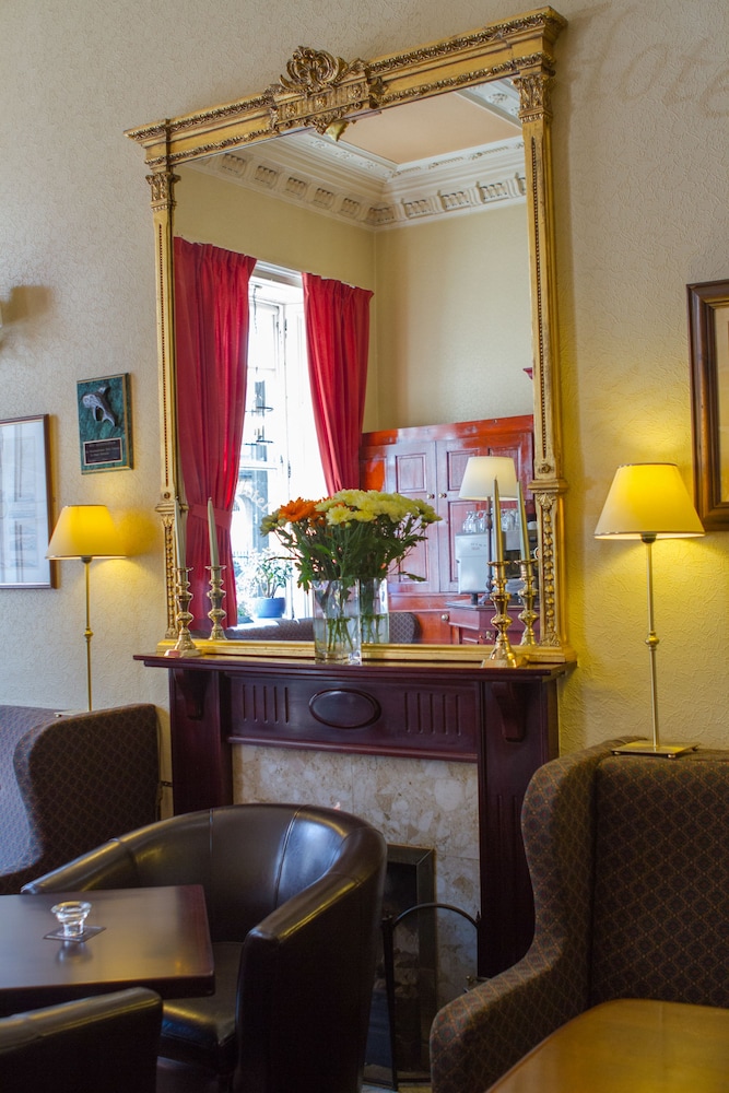 Edinburgh Thistle Hotel 46/50