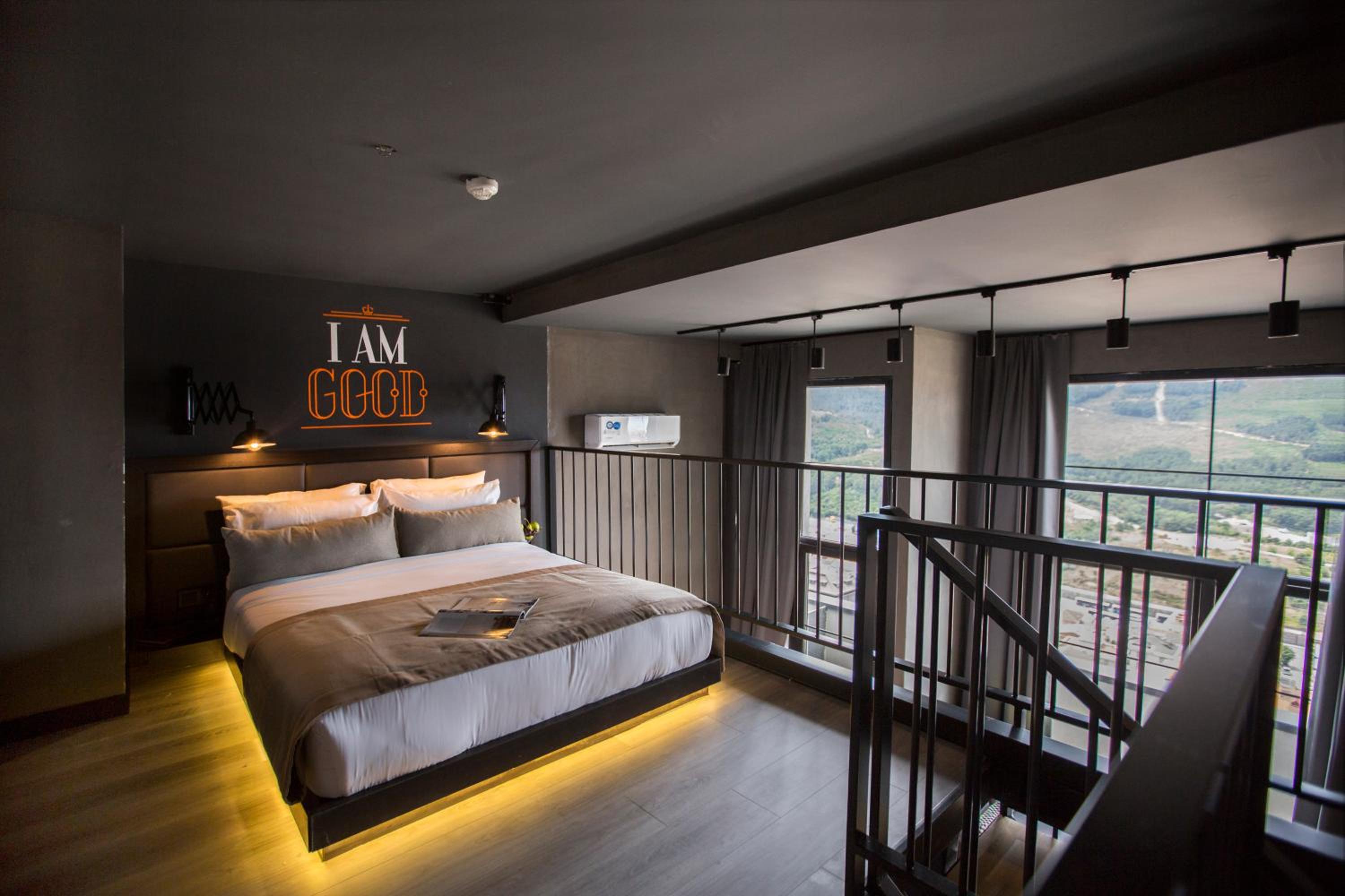 Loft, Suite, Double Bed, Hot Tub