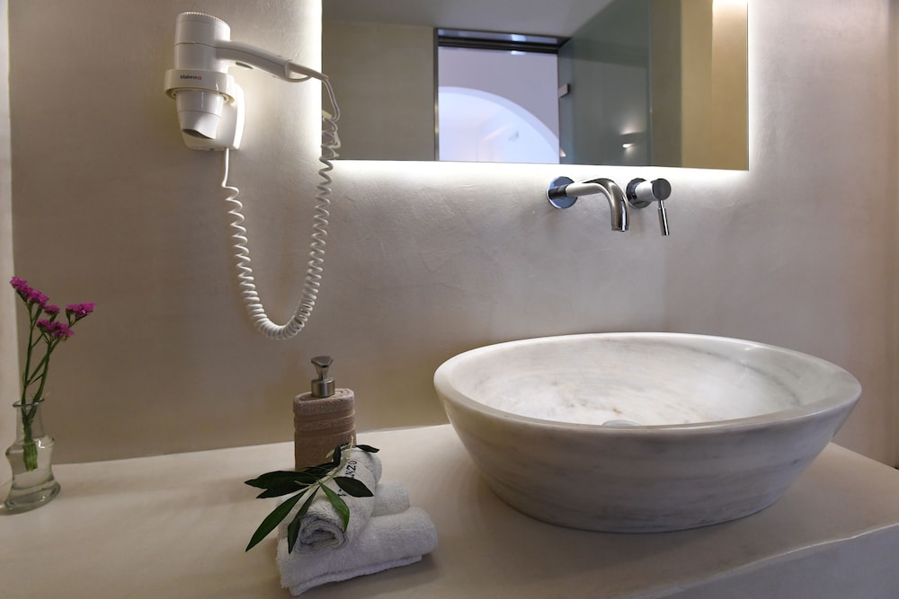 Vincenzo Family Hotel 39/42