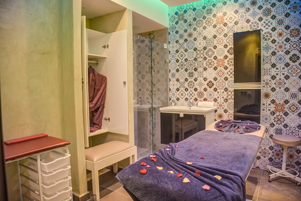 Riad Les Oliviers 21/60