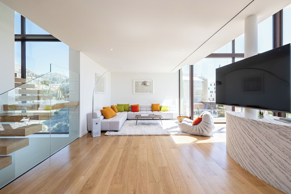 Leiro Residences 33/50