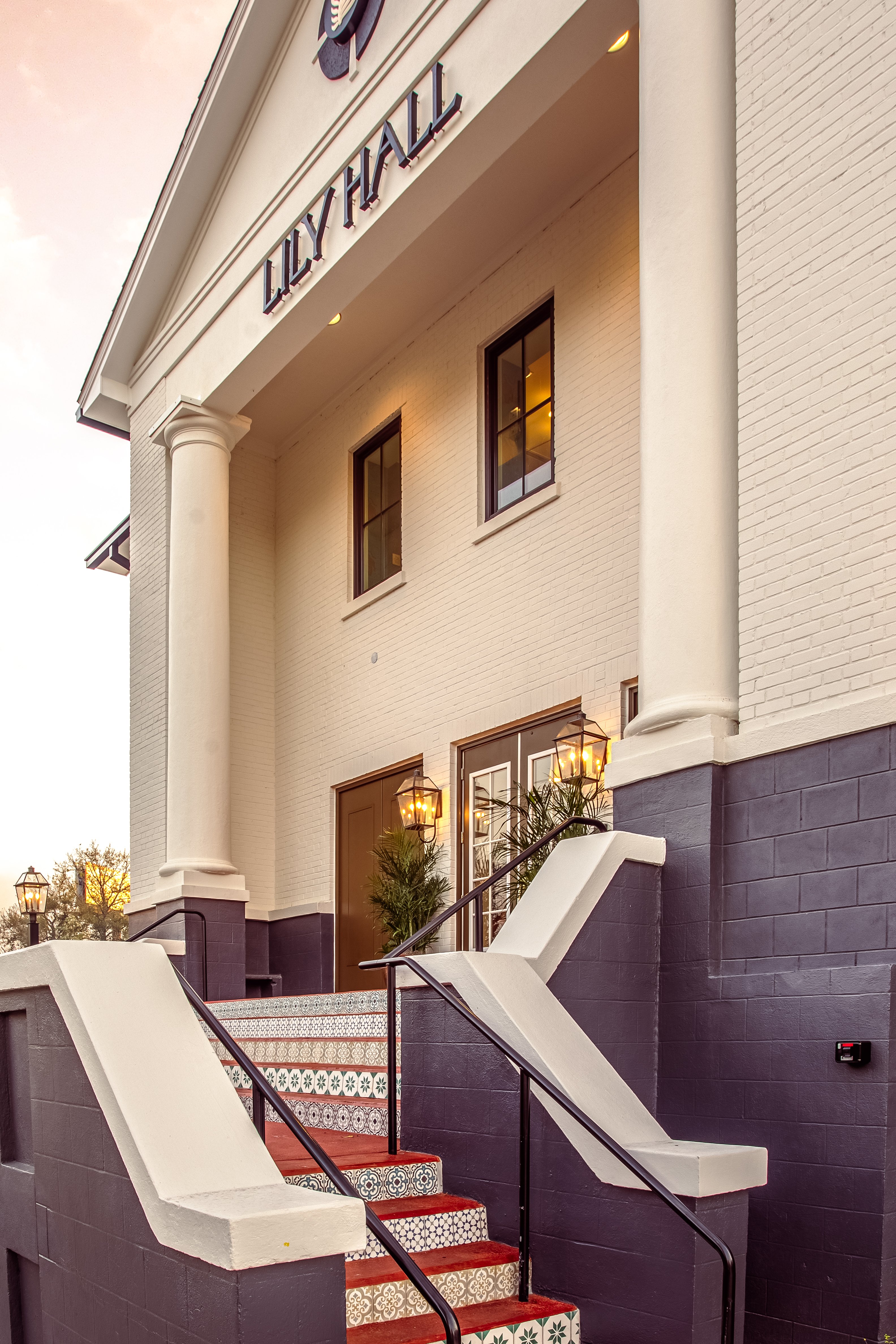 Lily Hall 26/38