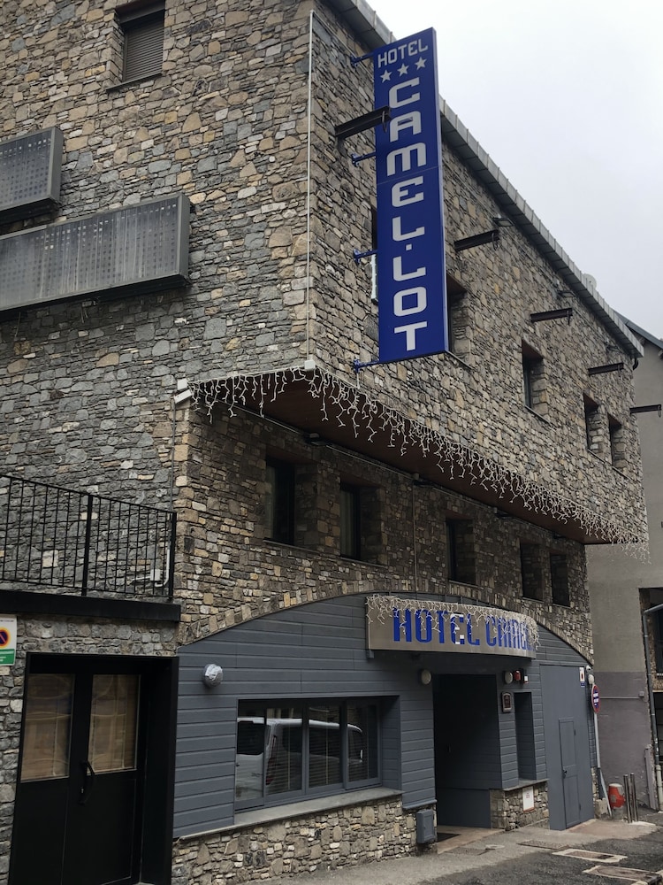 Hotel Camel-Lot 4/63