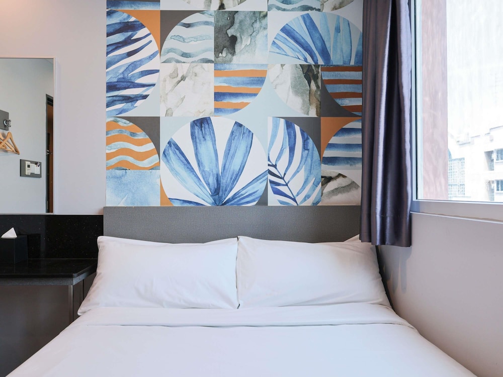 ibis budget Singapore Sapphire 46/54