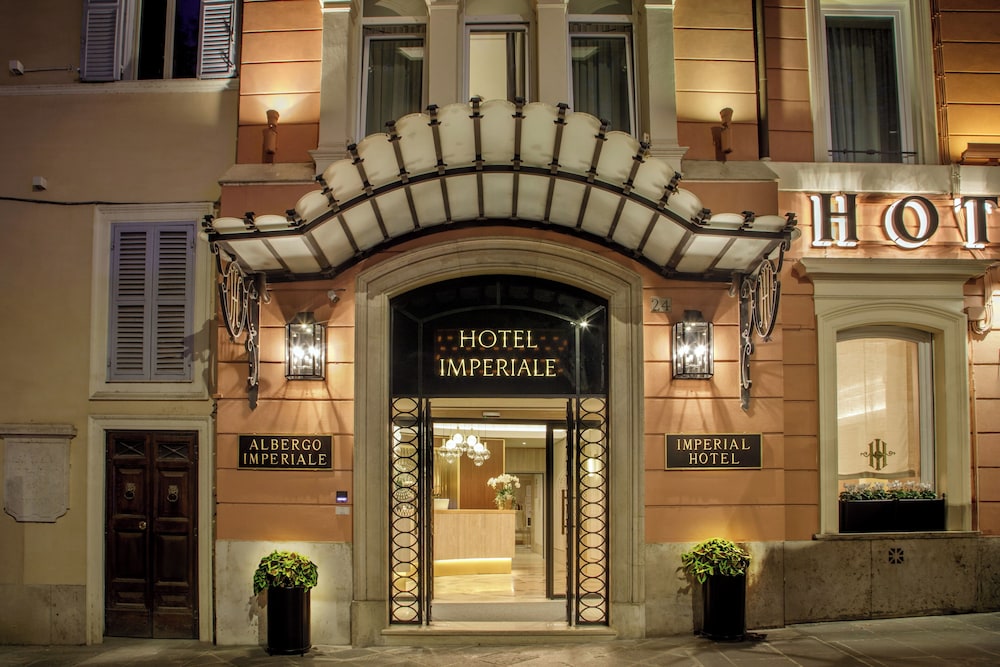 Imperiale Hotel 2/56