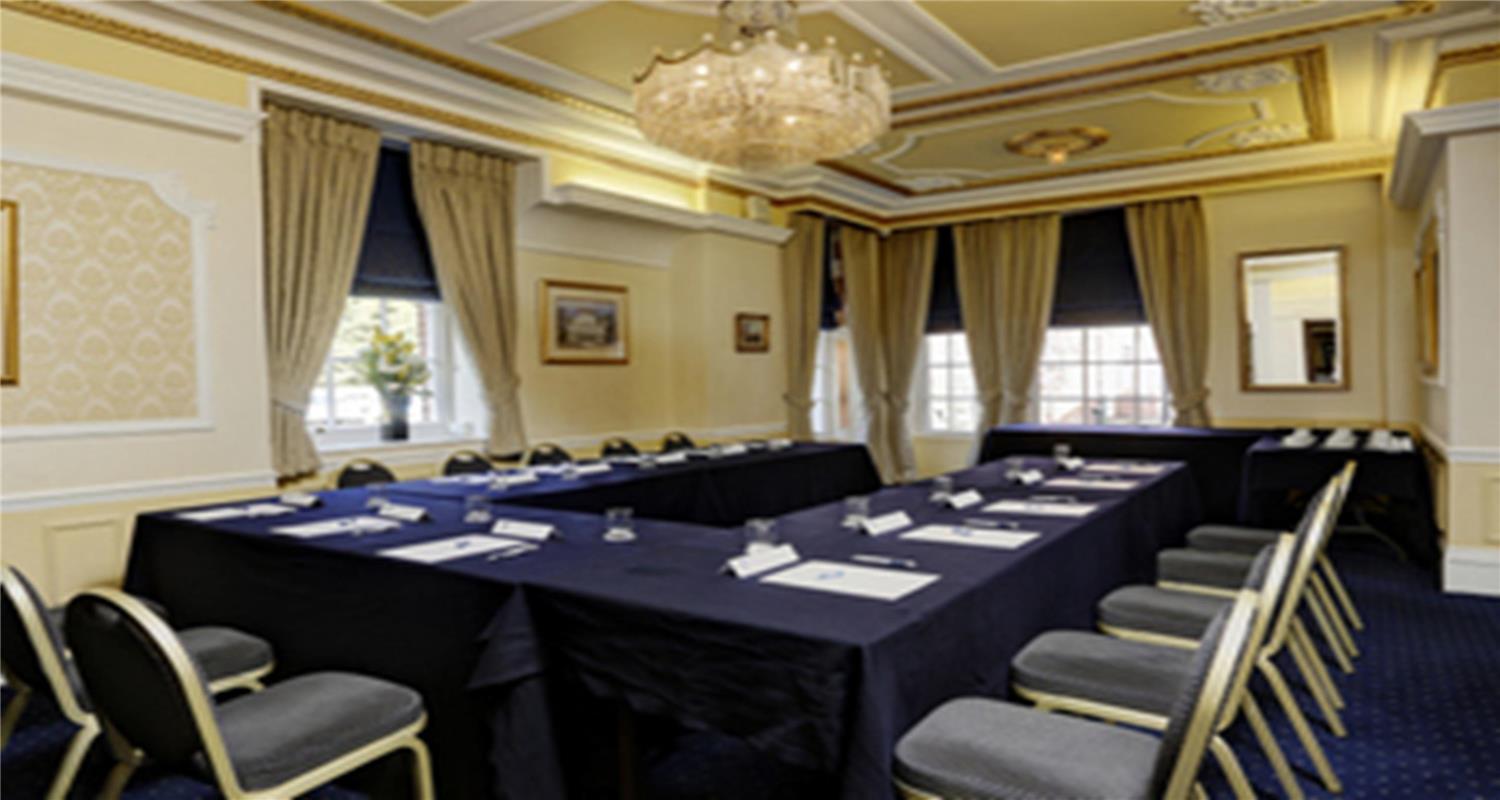West Retford Hotel, Signature Collection 35/46