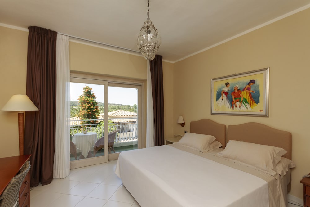 SUPERIOR, DOUBLE BED