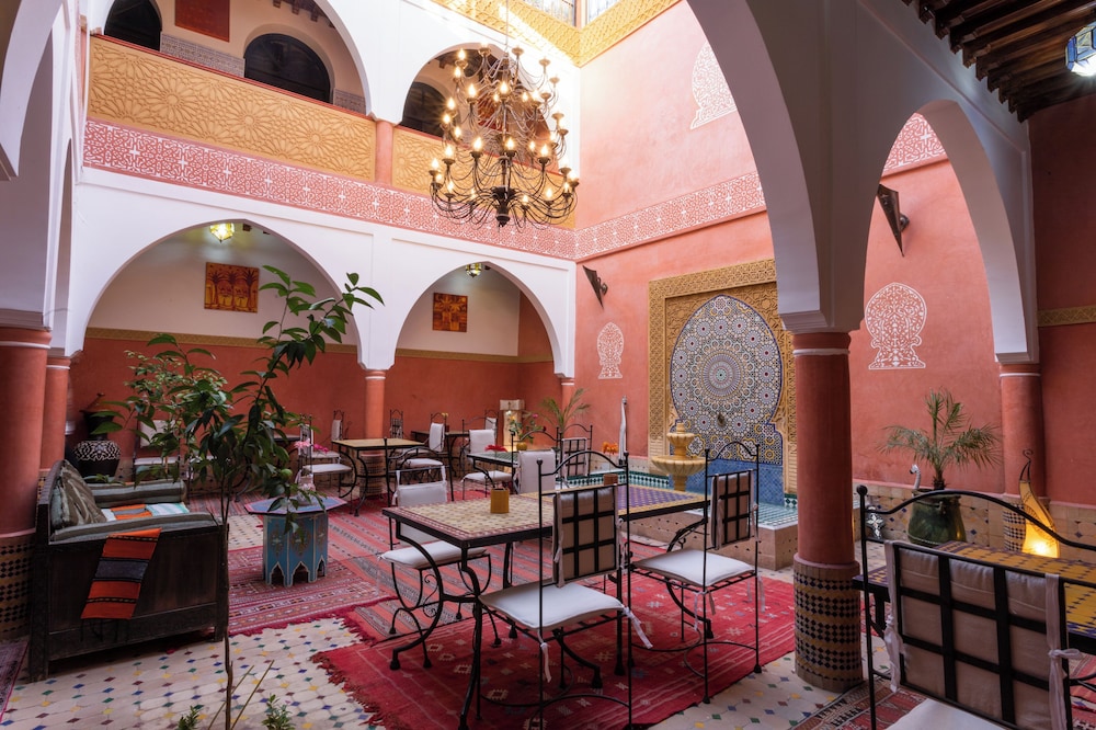 Riad Losra 49/67