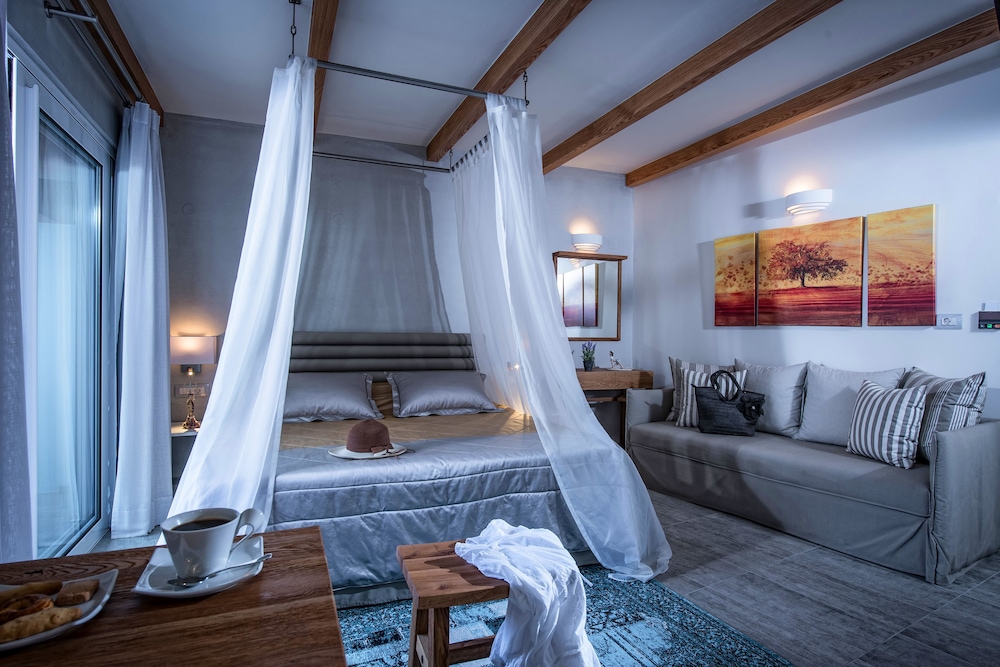 Omiros Boutique Hotel 33/59