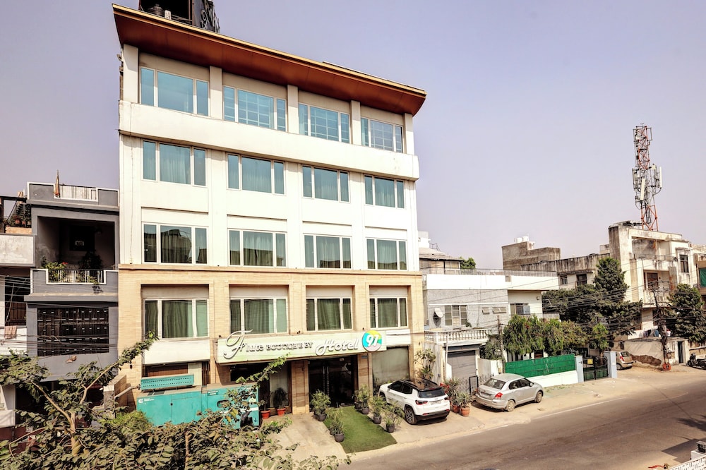 Flute Boutique Hotel 5/48