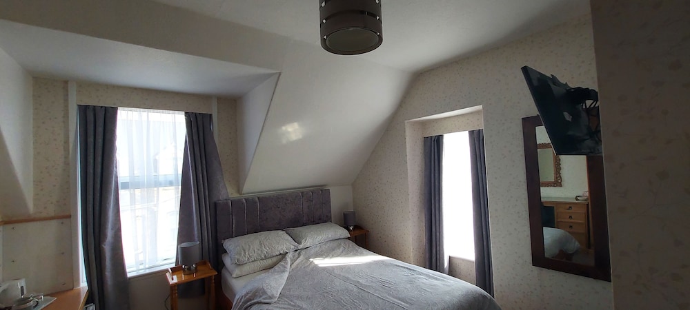 Invernook Hotel 7/44
