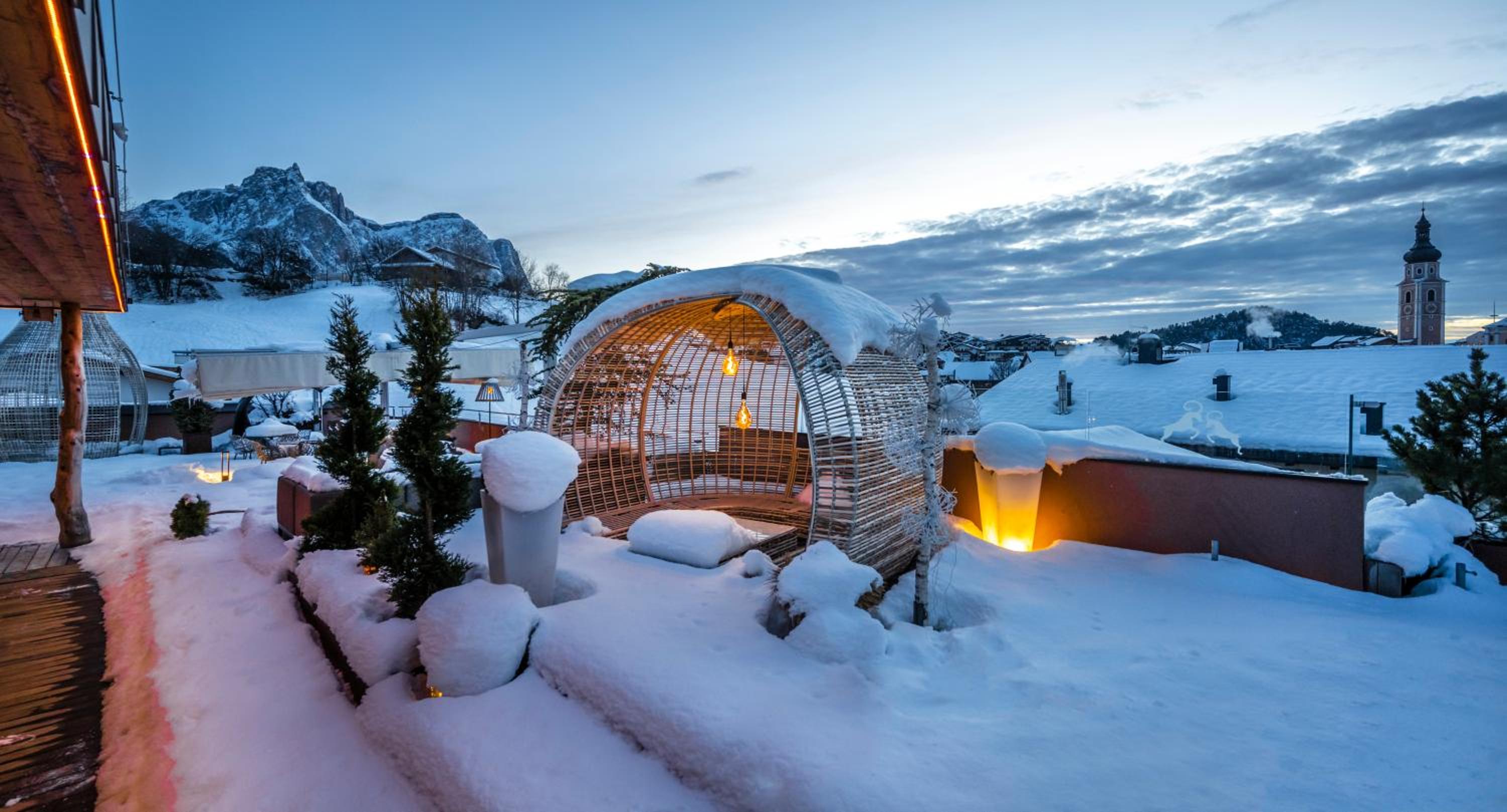 Abinea Dolomiti Romantic Spa Hotel 17/27