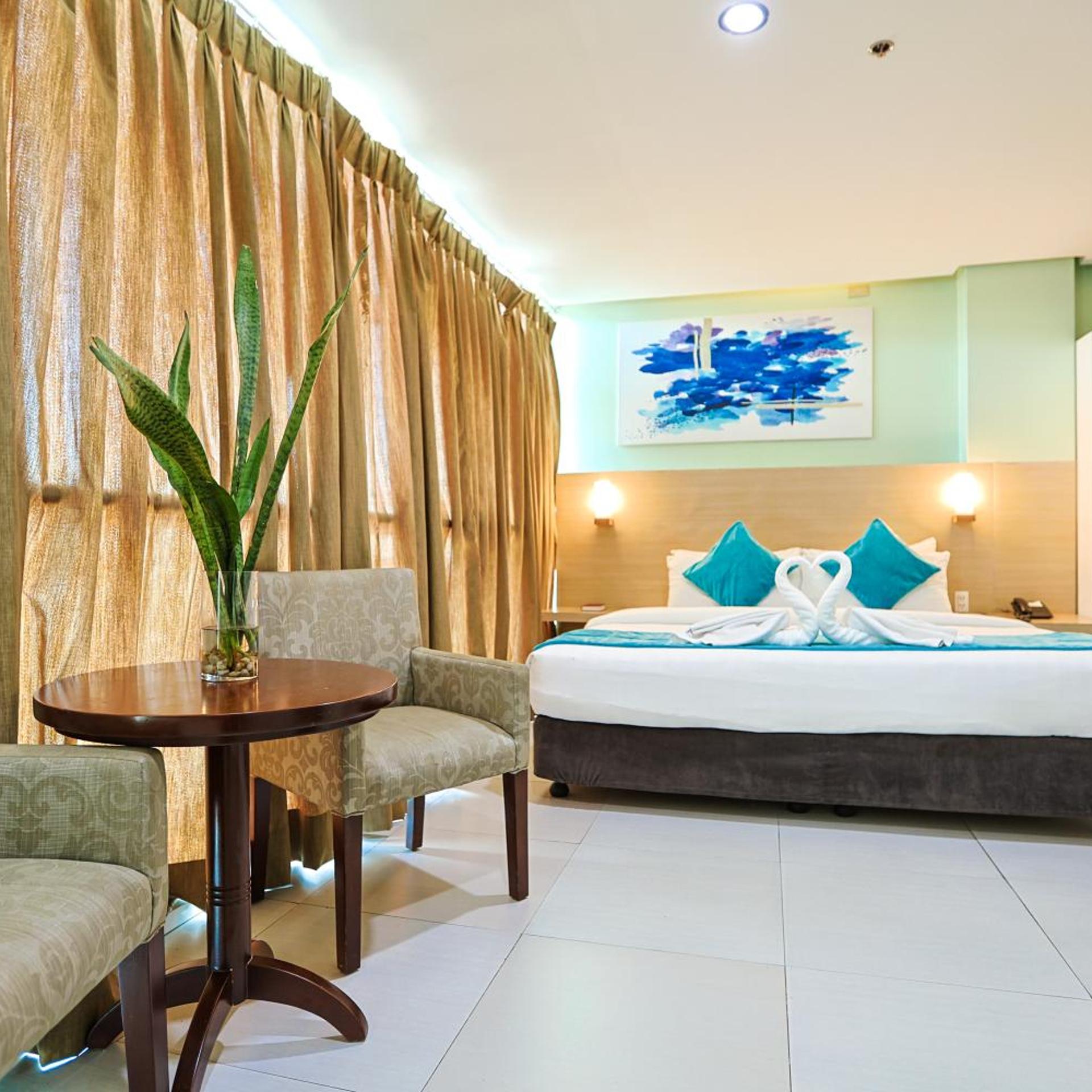 Deluxe, Double Bed