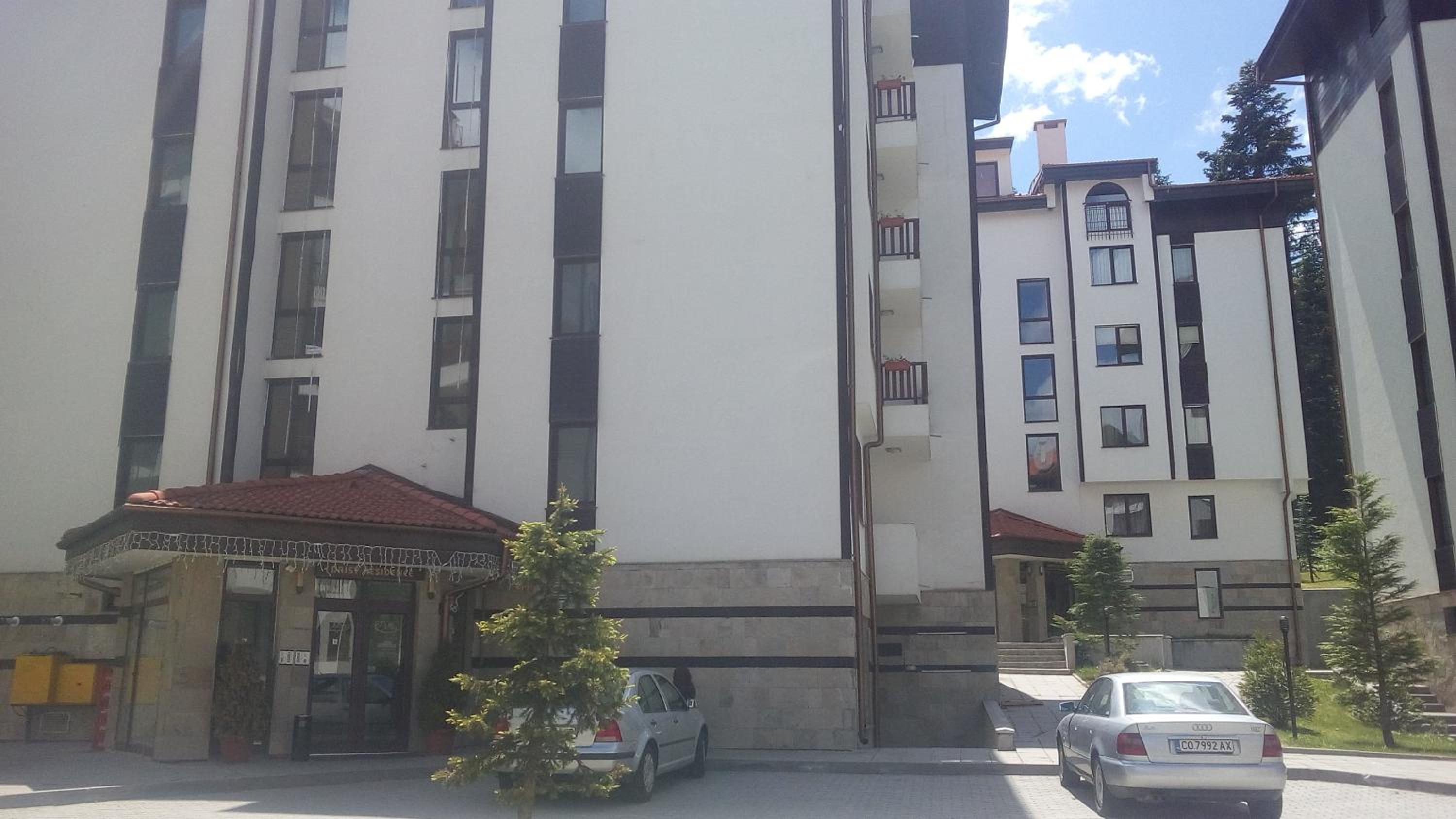Apart Hotel Flora Residence 50/52