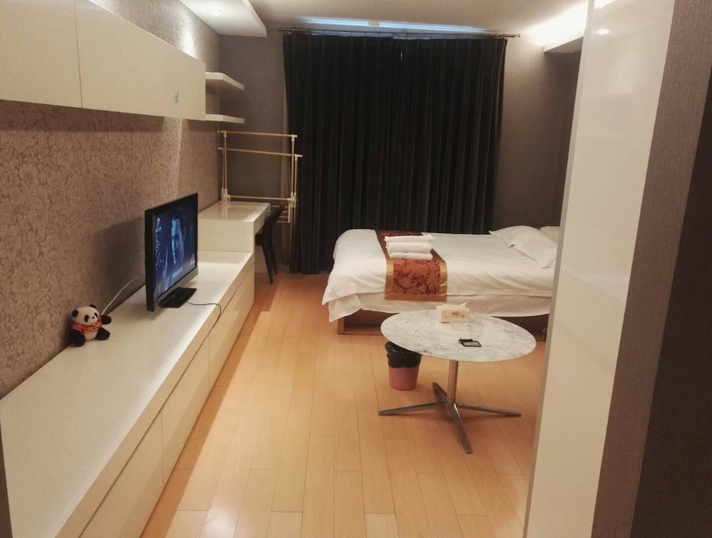 Beijing Yilejia Apartment 7/25