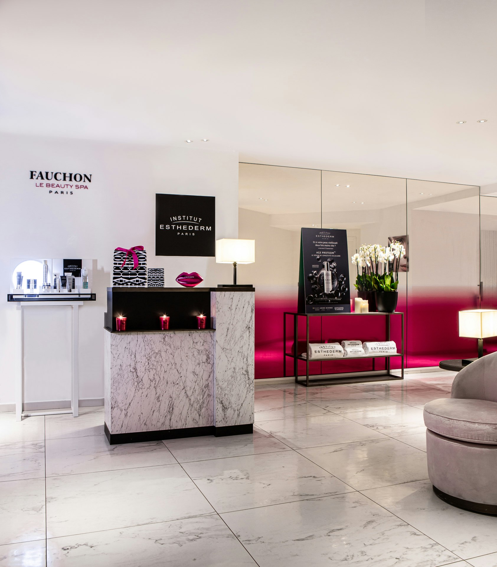 Fauchon L'Hotel Paris 12/83
