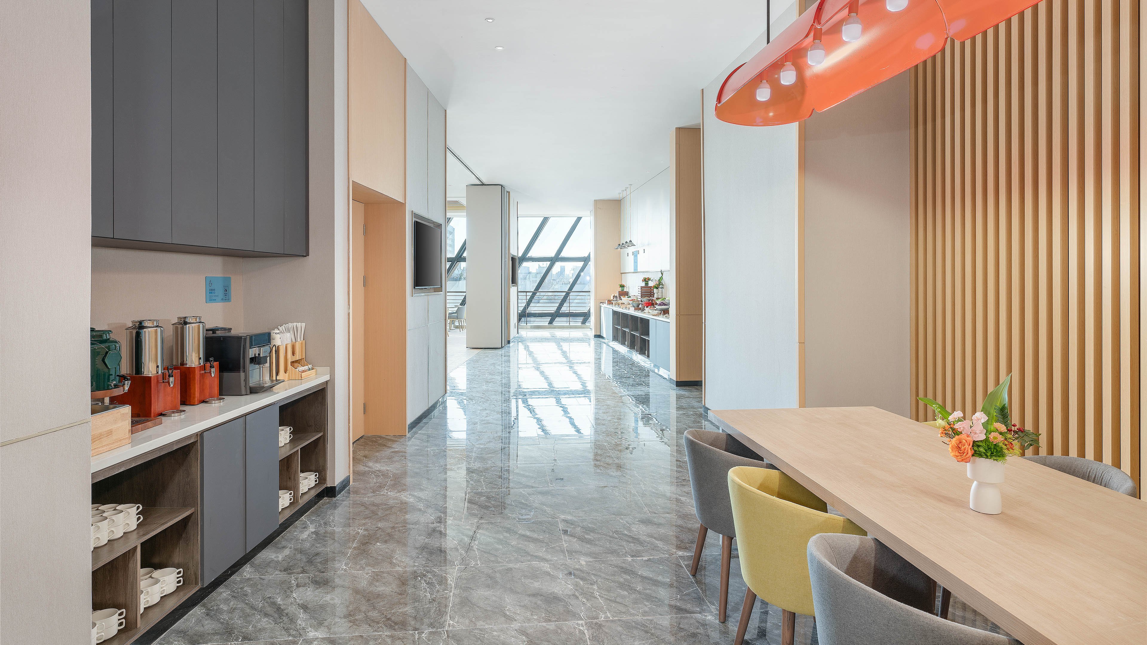 Holiday Inn Express Weifang City Center 52/52