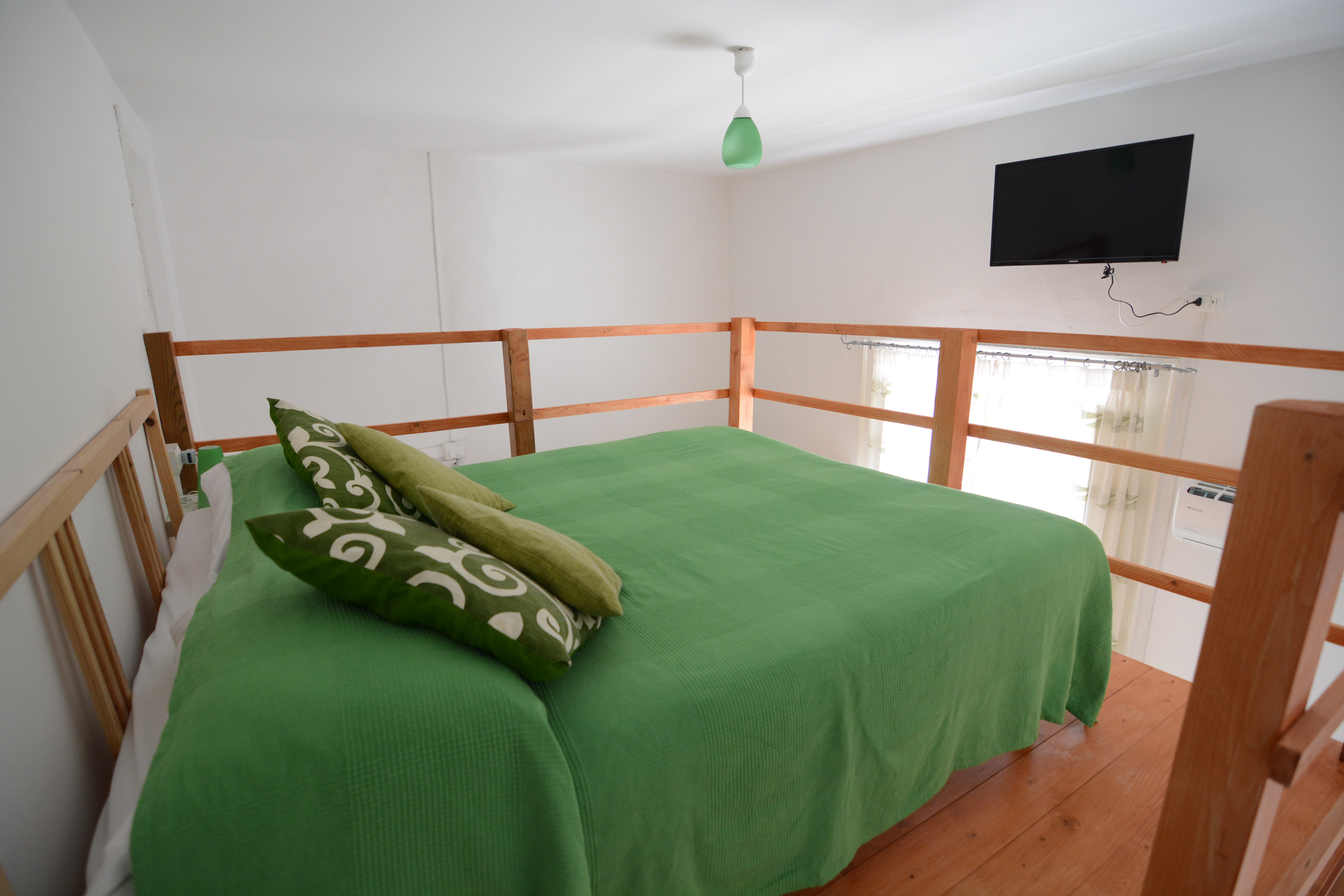 Green, Two Story