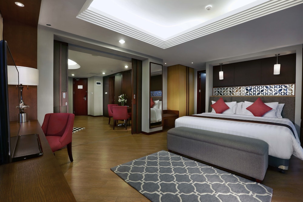Aston Sentul Lake Resort and Conference Center 24/57