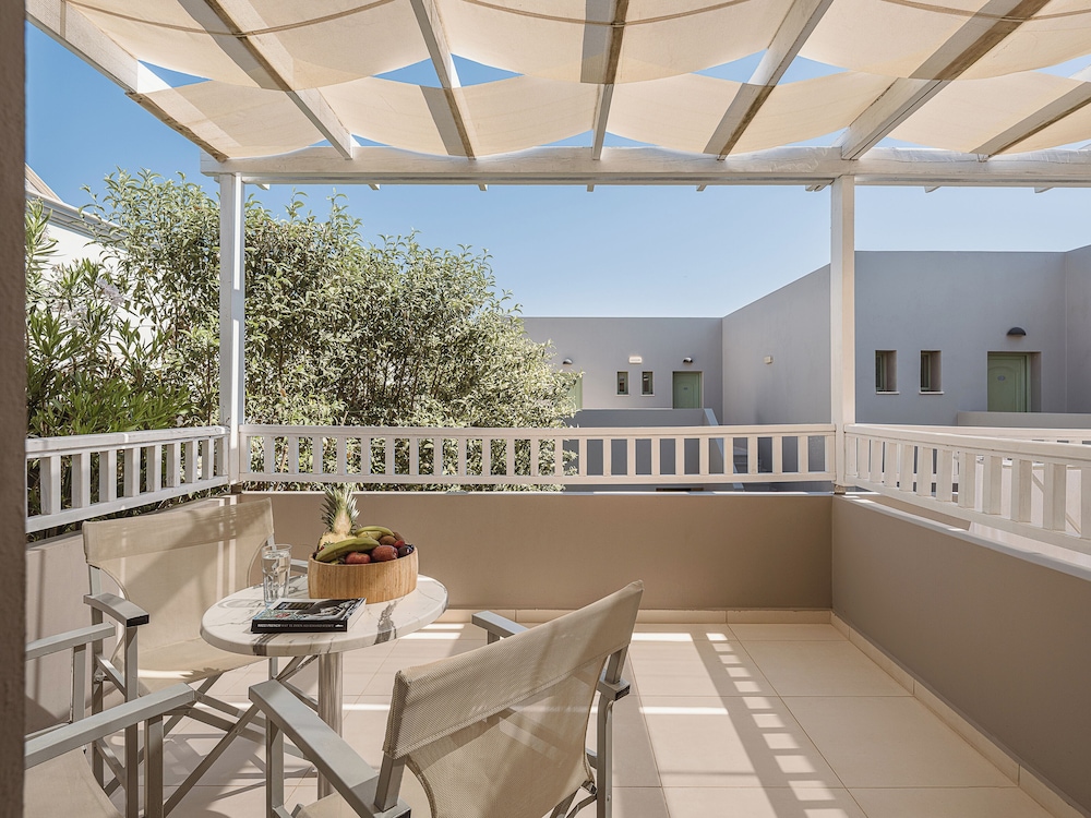 Erato Beach Hotel - Adults Only 24/50