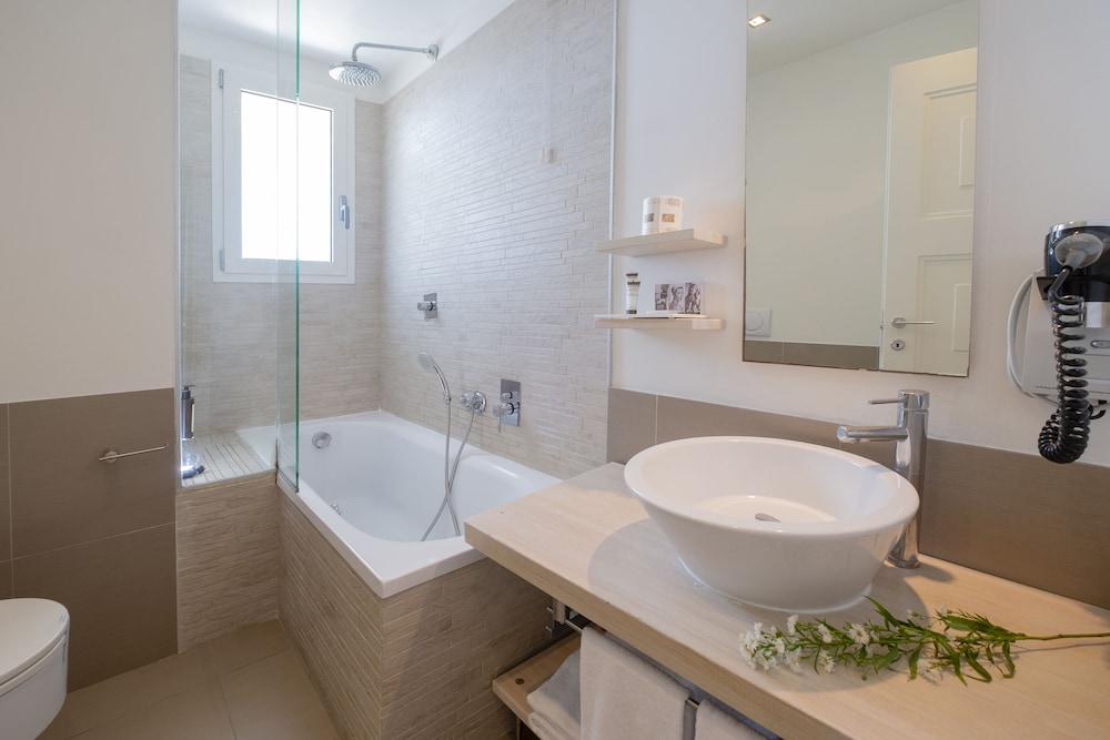 Le Rose Suite Hotel 16/43