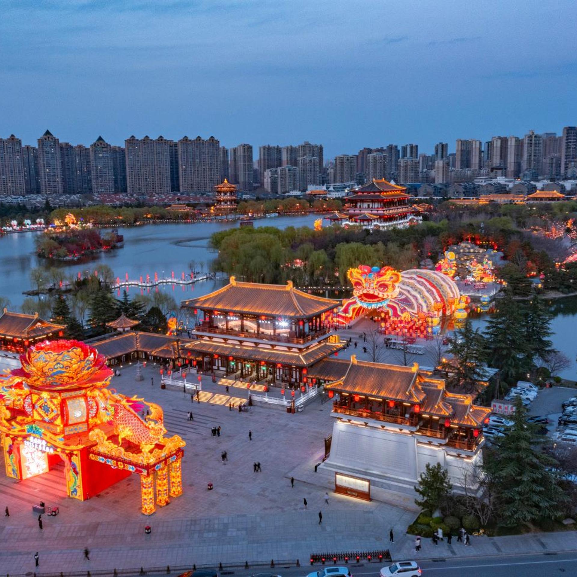 Vienna International Hotel (Xi'an Big Goose Pagoda) 47/51