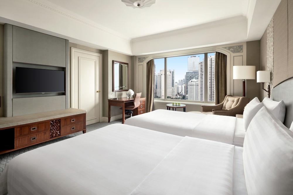 Shangri-La Hotel Jakarta 11/50
