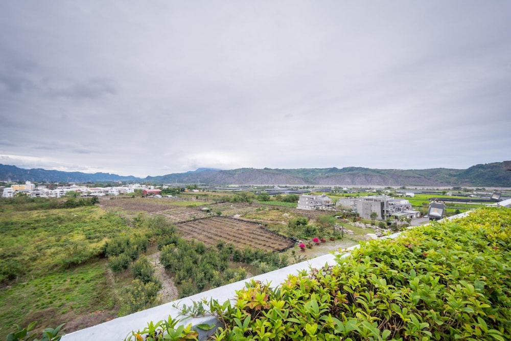 Formosan Naruwan Garden Hotel 43/44