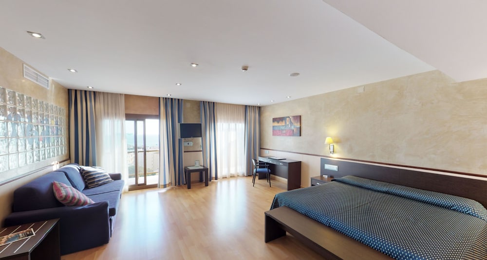Samba Hotel 11/63