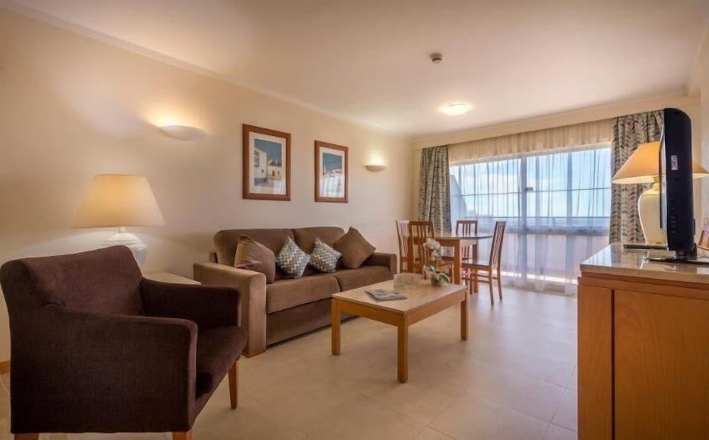 Interpass VAU Hotel 28/50