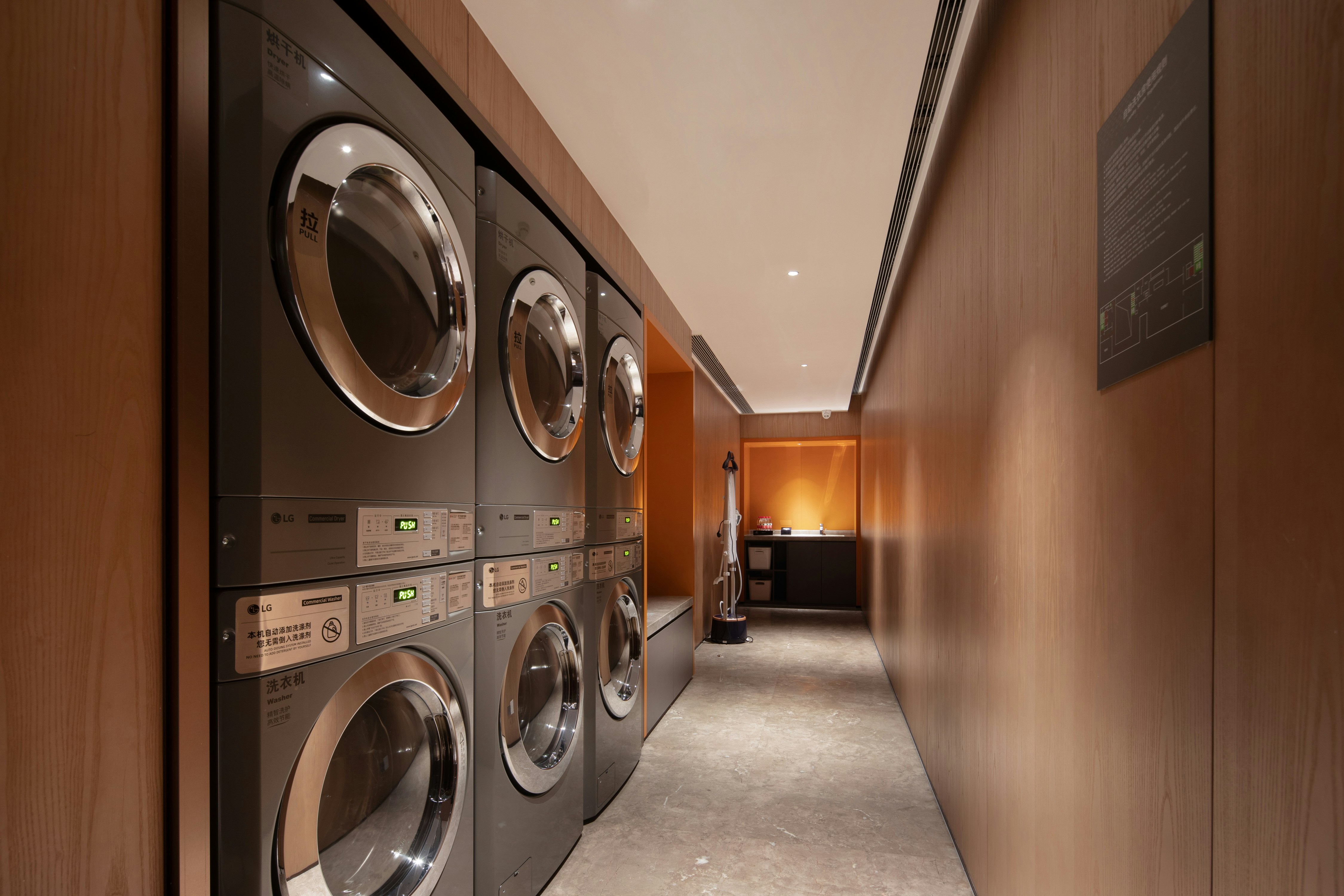 Hampton by Hilton Shenzhen Futian Port 36/54