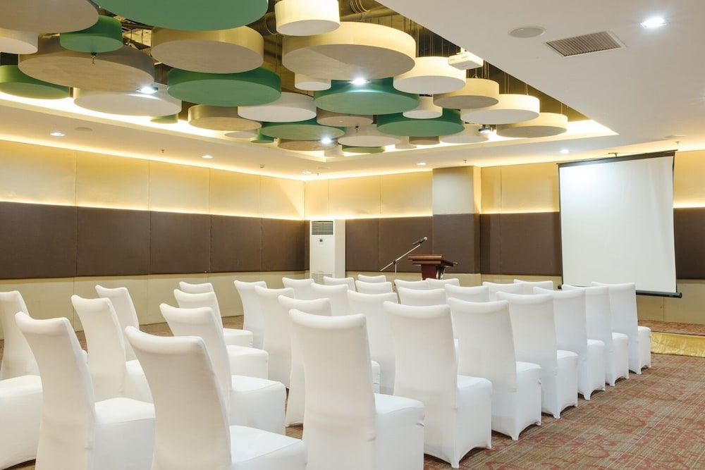 Go Hotels Lanang - Davao 42/46